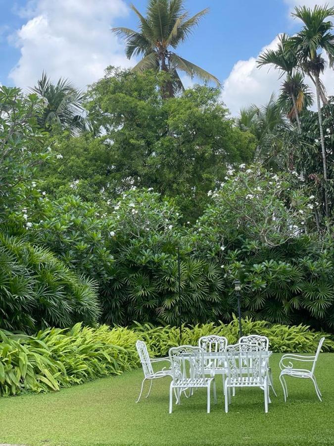 Villa Crystals Malabe Luaran gambar