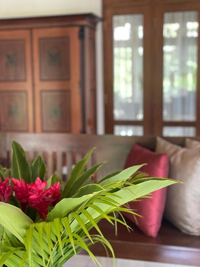 Villa Crystals Malabe Luaran gambar