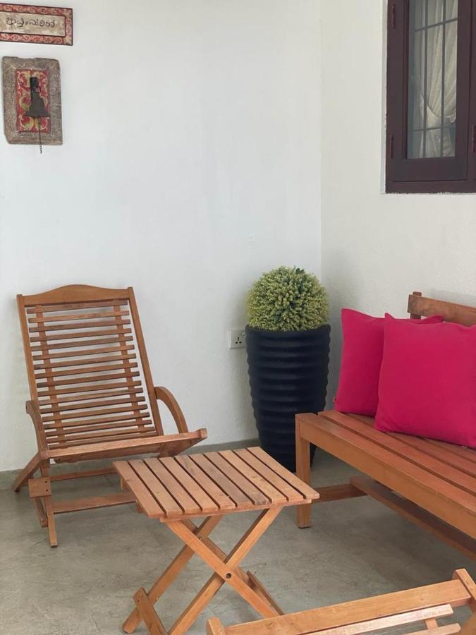 Villa Crystals Malabe Luaran gambar
