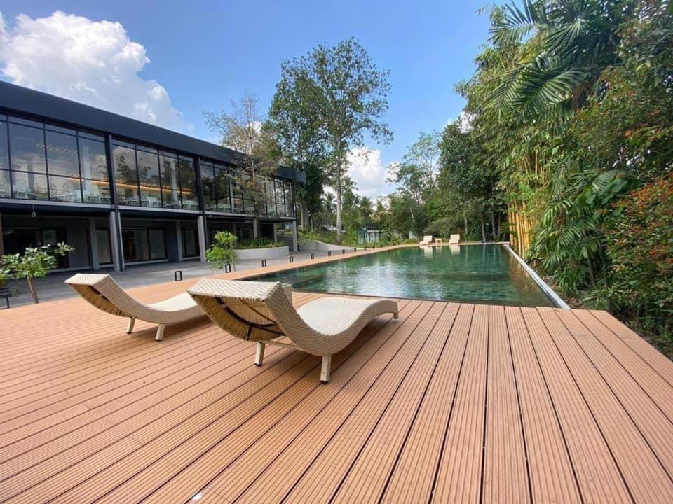 Villa Crystals Malabe Luaran gambar