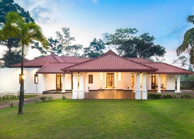 Villa Crystals Malabe Luaran gambar